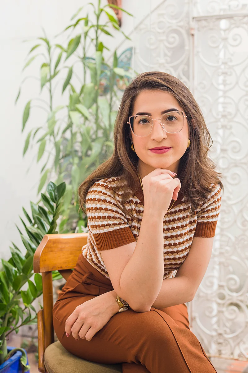 Fernanda Tedeschi Schroeder - Psicóloga Clínica especialista em terapia sistêmica familiar e terapia de casal